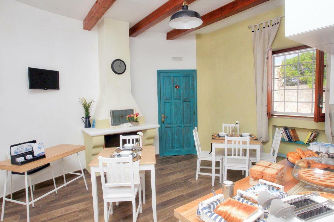 ג'ובינאצו B&B Villa Al Mare מראה חיצוני תמונה