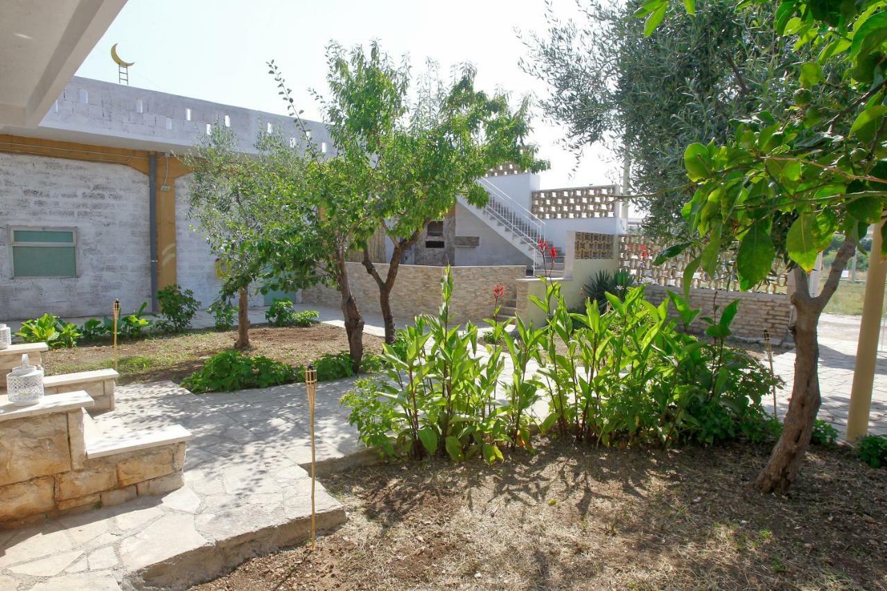ג'ובינאצו B&B Villa Al Mare מראה חיצוני תמונה