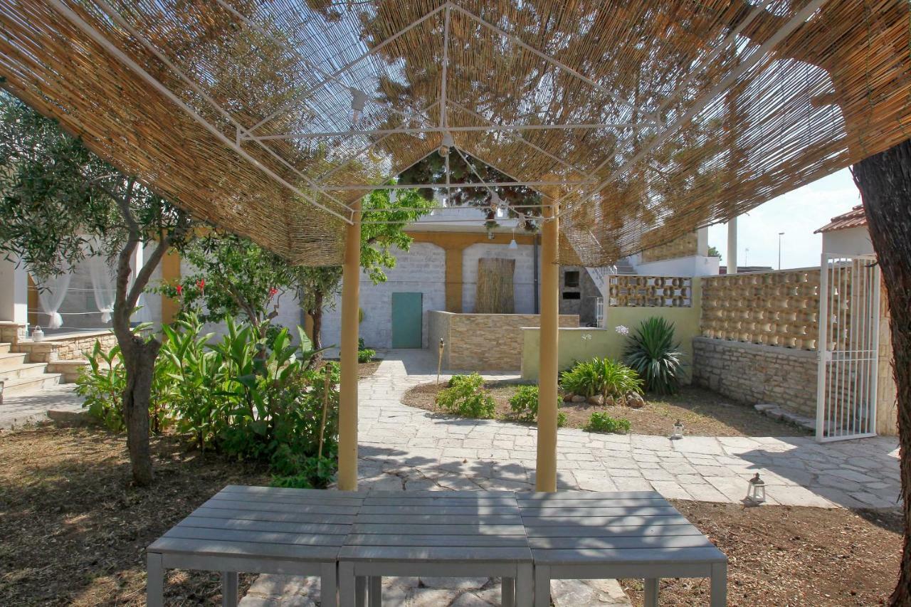 ג'ובינאצו B&B Villa Al Mare מראה חיצוני תמונה